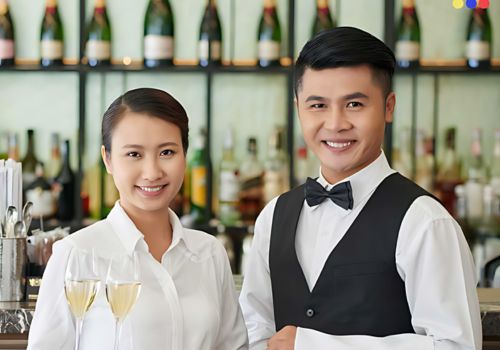 WELCOME THE NEW HOSTS with gea